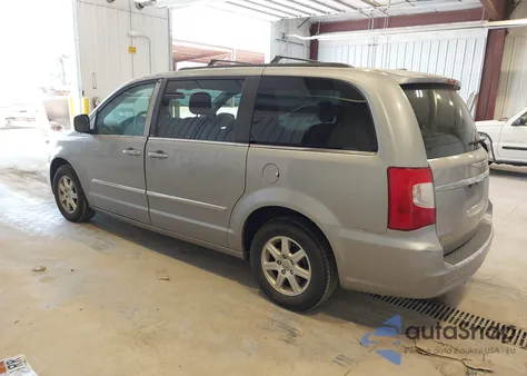 2013 Chrysler Town & Country Touring из США, поврежденный, VIN 2C4RC1BG4DR657653